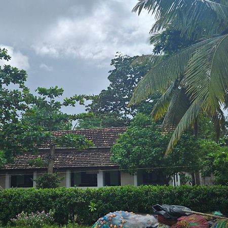 Angeo Beach House Apartment Alappuzha Exterior photo